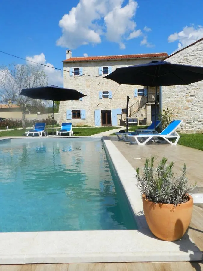 Villa Macini Modrusani